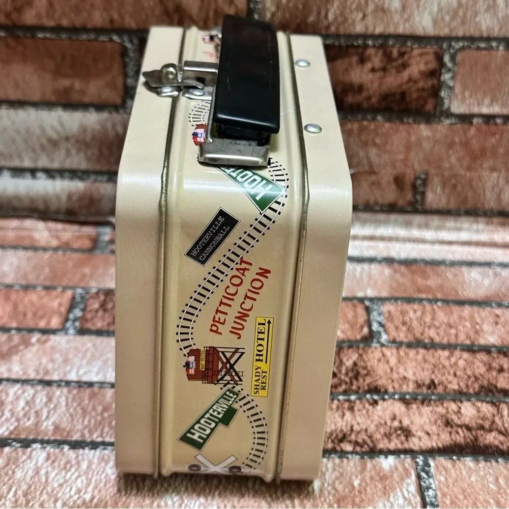 PETTICOAT JUNCTION Vintage 1999 Tin Metal Box